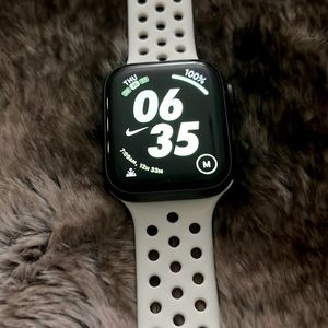 Apple Nike Watch Series 5, 40mm